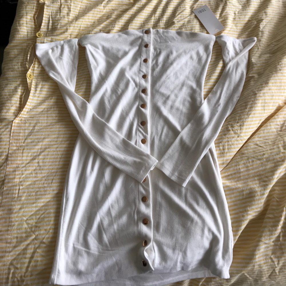 Brand new tobi dress! - Picture 2 of 4